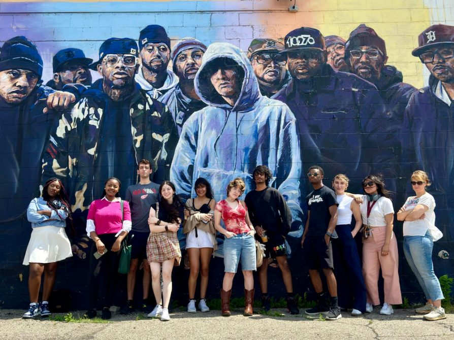 mural class photo