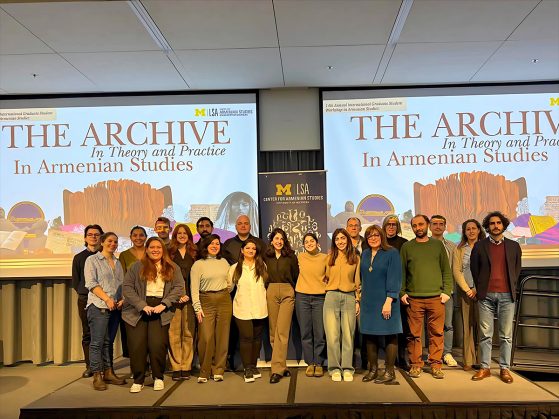 Participants and presenters of the workshop on stage