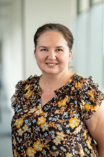 Headshot of Oksana Chabanyuk