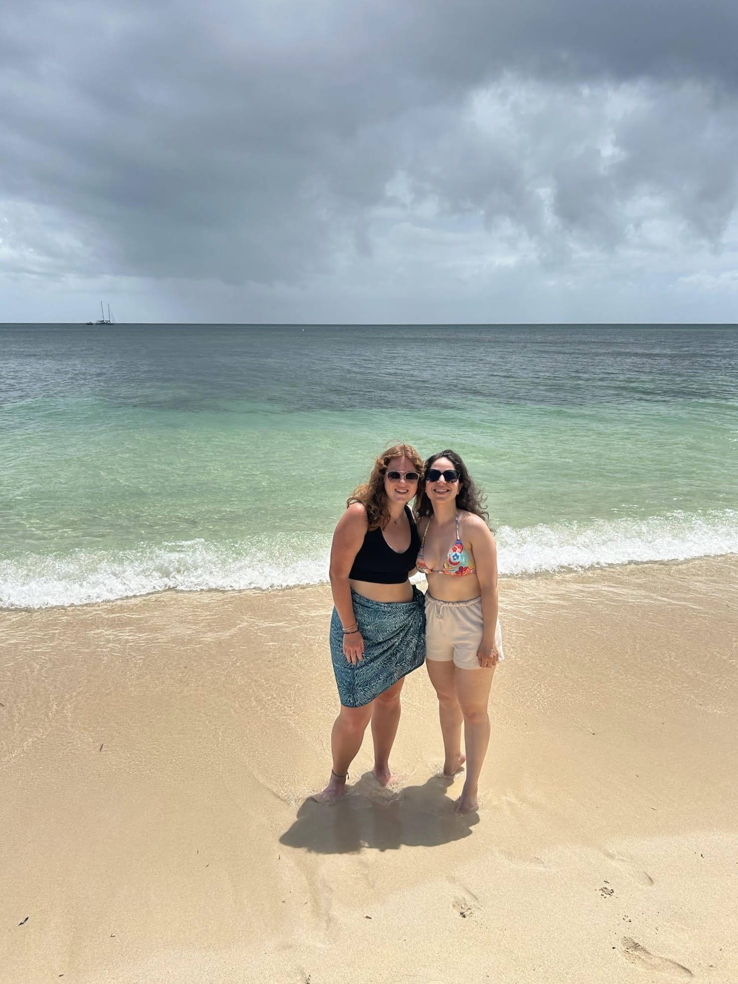 On the coast of Green Island, before getting on the boat to go snorkeling