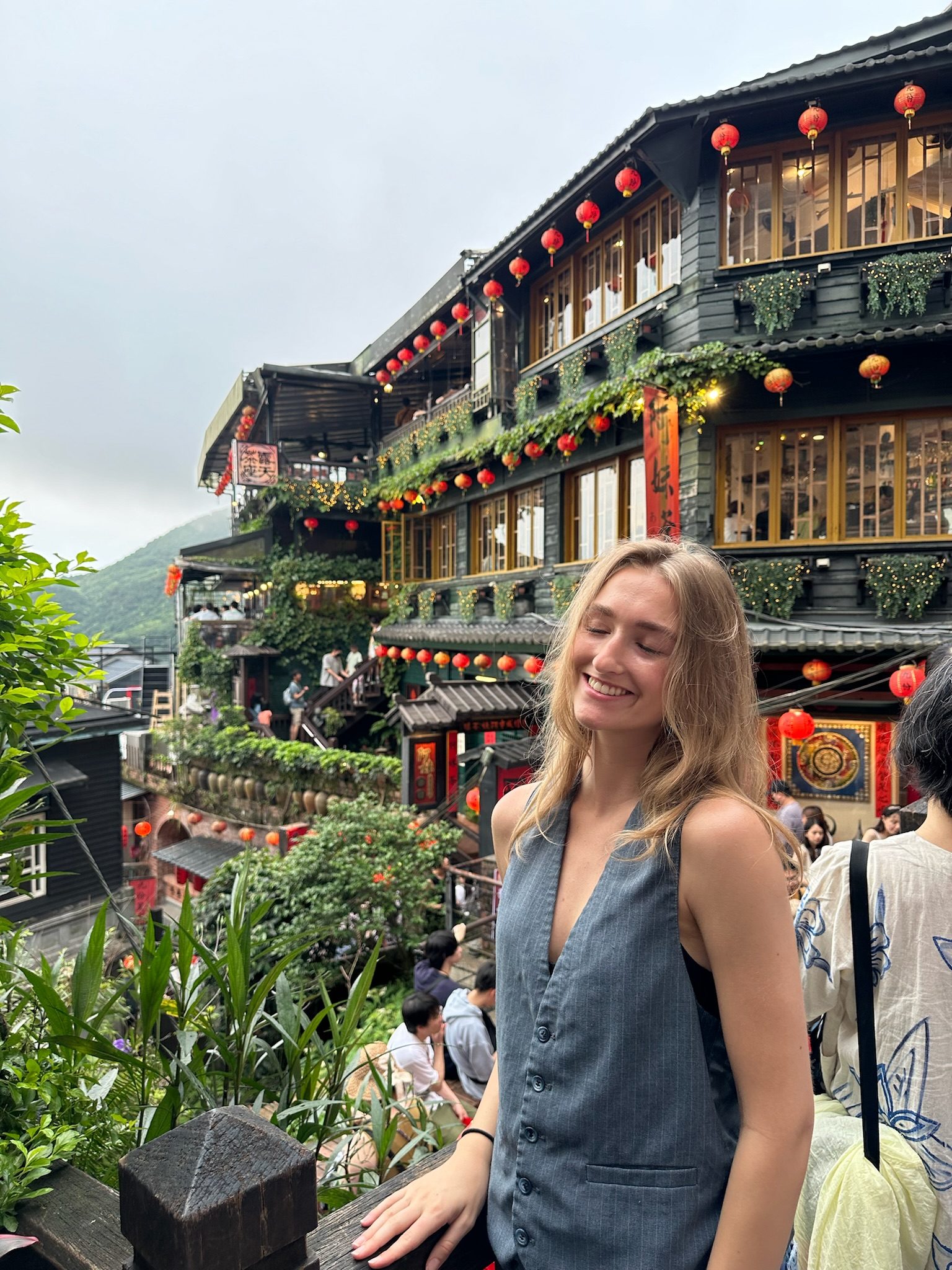 Maeve Lyon in Taipei, Taiwan