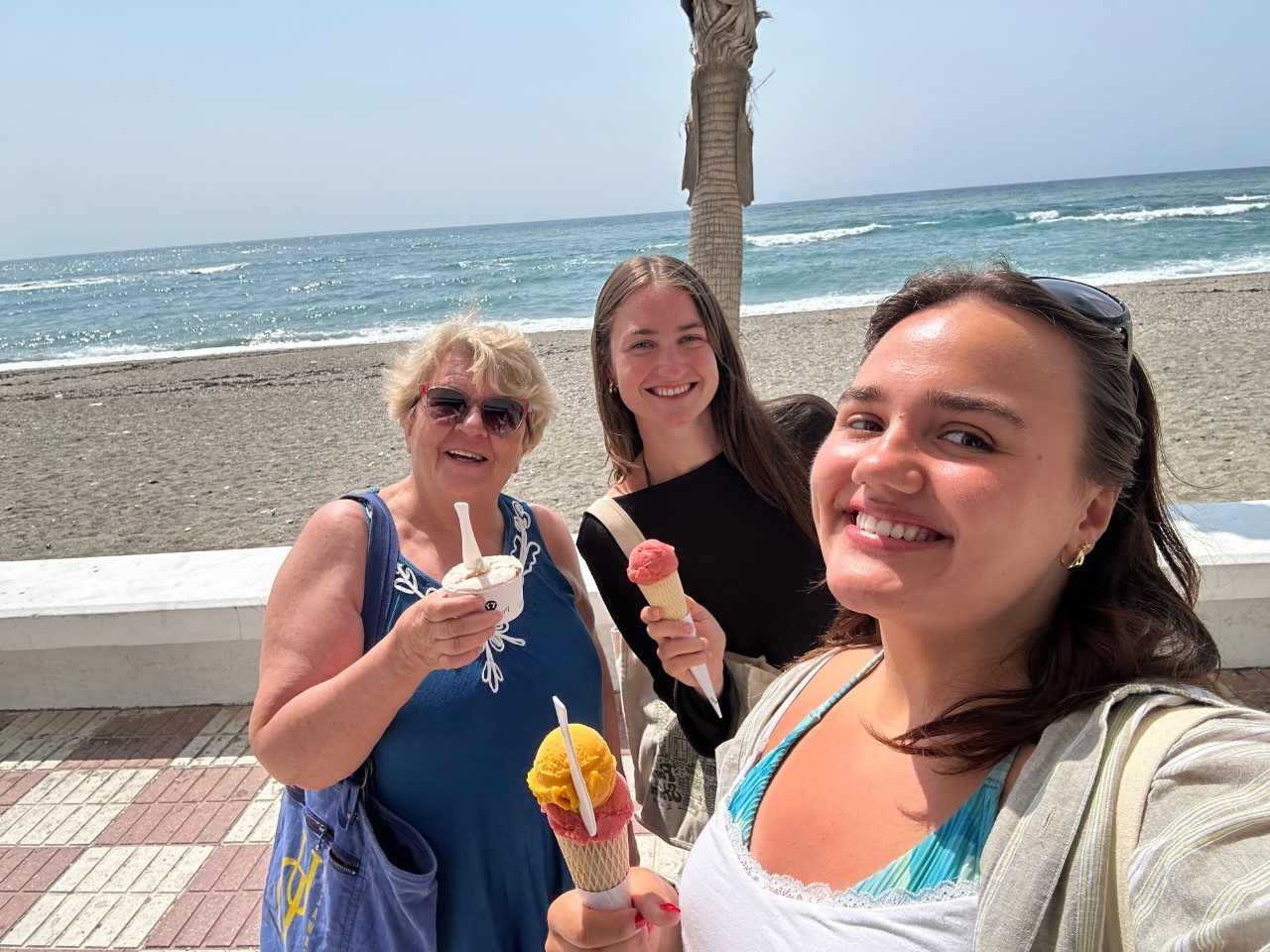 Bella Isern - host family