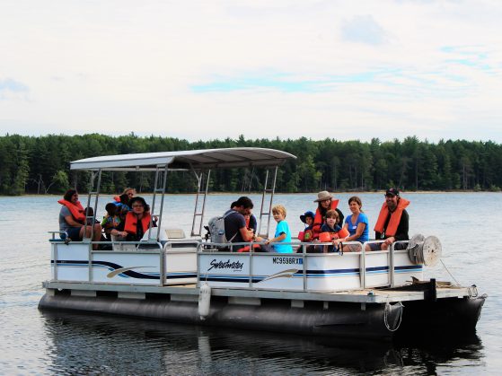 Boat excursion for the aquatics field trip.