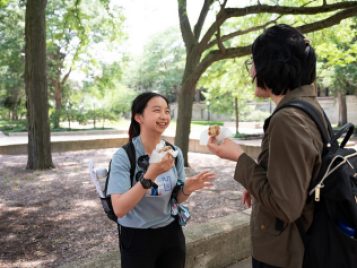 MPHOTO-LSAELI_IceCream_17July23 