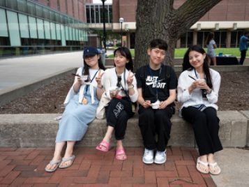 MPHOTO-LSAELI_IceCream_17July23 