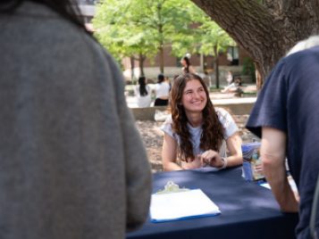 MPHOTO-LSAELI_IceCream_17July23 