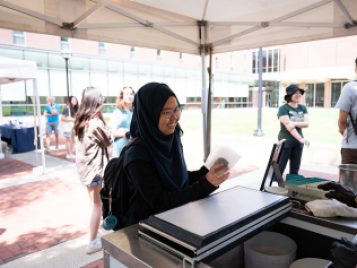 MPHOTO-LSAELI_IceCream_17July23 