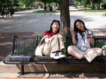 MPHOTO-LSAELI_IceCream_17July23 