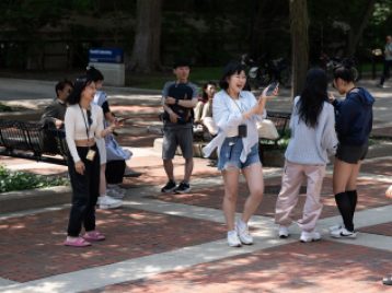 MPHOTO-LSAELI_IceCream_17July23 