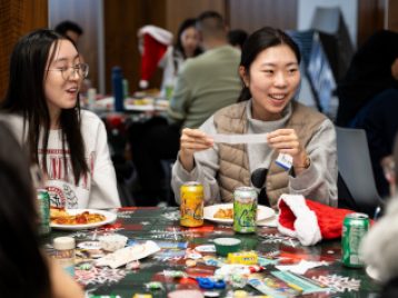 2025-12-05 Gingerbread Decorating 