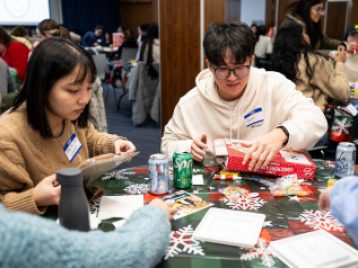 2025-12-05 Gingerbread Decorating 