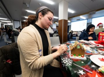 2025-12-05 Gingerbread Decorating 