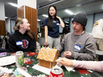 2025-12-05 Gingerbread Decorating 