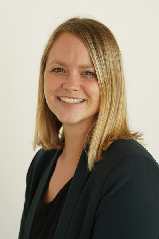 Kate Knapp