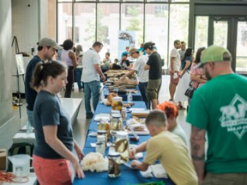 Tables with specimens for ID Day