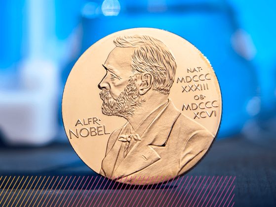 A gold coin engraved with portrait of Alfred Nobel and text that reads: Nat. MDCCCXXXIII Ob. MDCCCXCVI