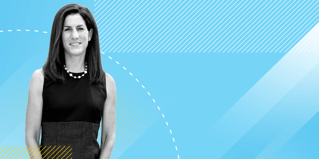 Portrait of Dean Anne Curzan