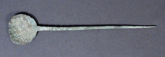 bronze cosmetic spoon from the Roman period