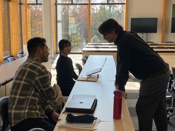Andries Coetzee working with junior scholars at the LSJ workshop