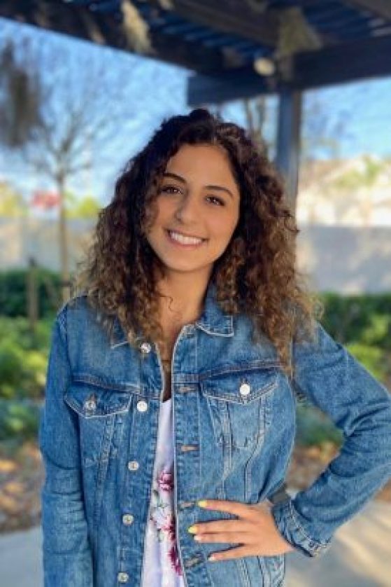 headshot of Lara Khalifeh