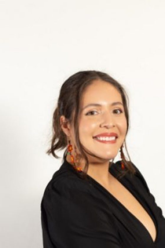headshot of Victoria Vezaldenos
