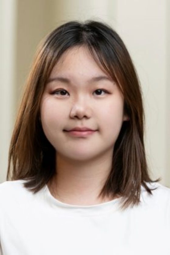 headshot of Lori Chen