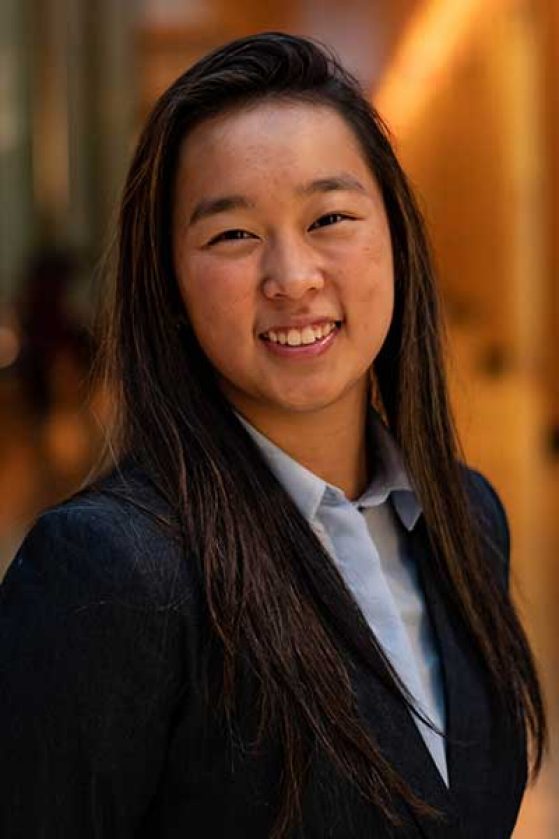 Hannah Feng headshot