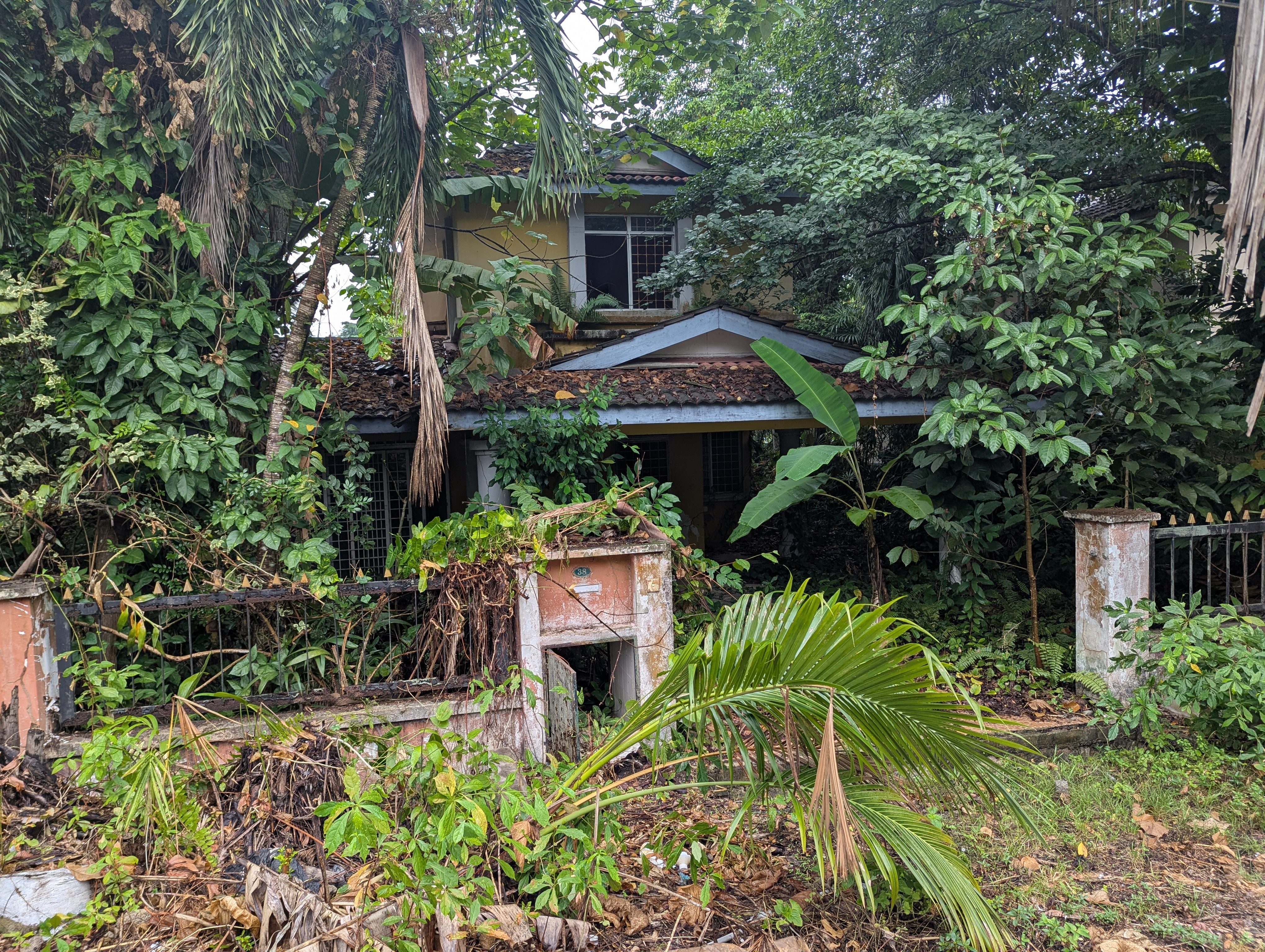 A home abandoned due to frequent flooding 