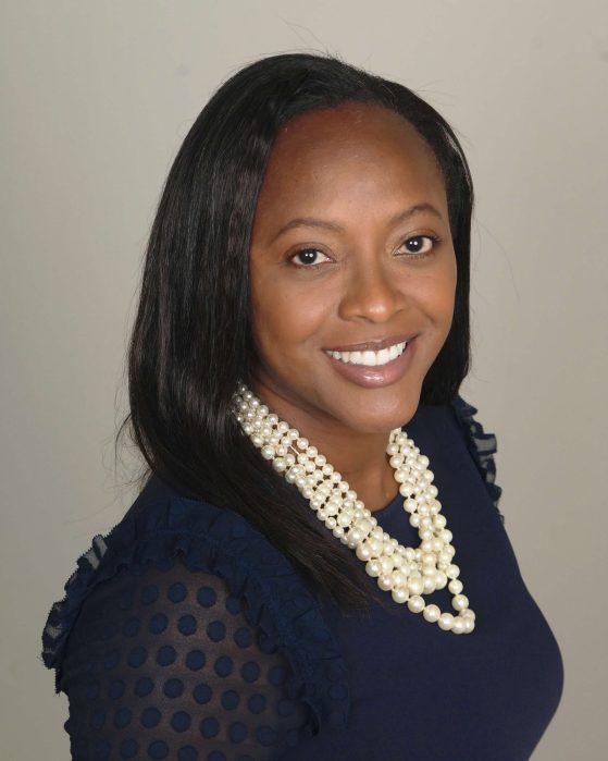 Dayna LePlatte Headshot